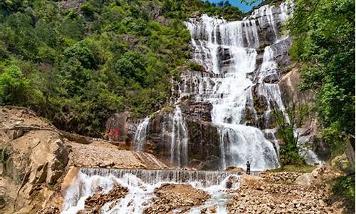 天台山旅游攻略大瀑布怎么去,天台山旅游攻略大瀑布怎么去最方便