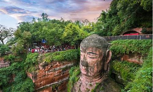 乐山旅游必去景点推荐,乐山旅游攻略必去景点排行榜