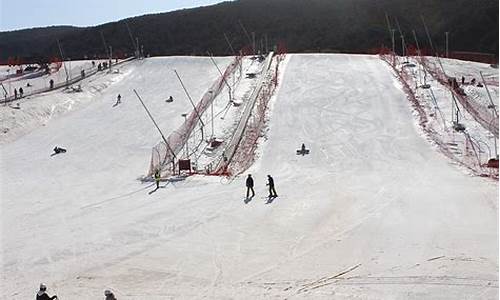 郑州景点嵩山滑雪场,郑州嵩山滑雪场攻略