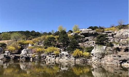 北京西山无名英雄碑_北京西山森林公园无名英雄纪念广场